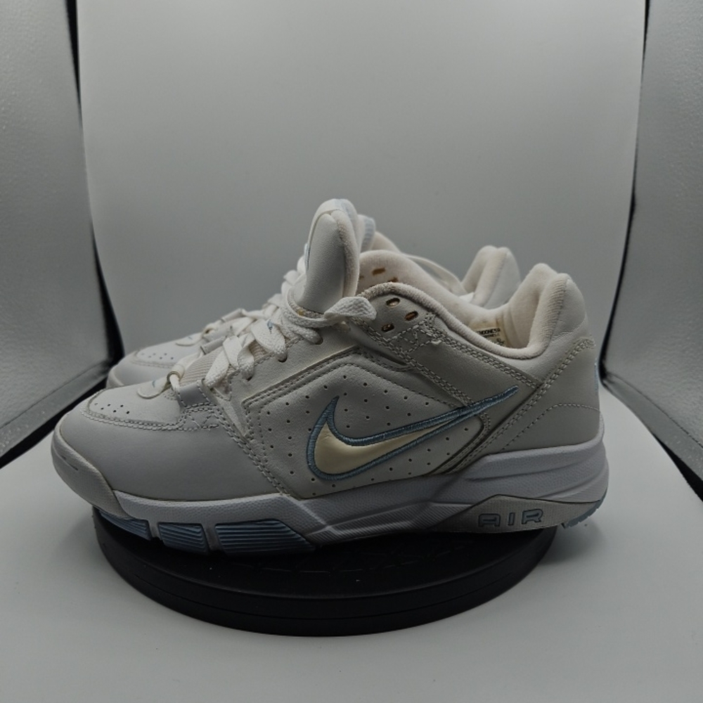 Nike White Low-Top Sneakers with Light Blue Accent